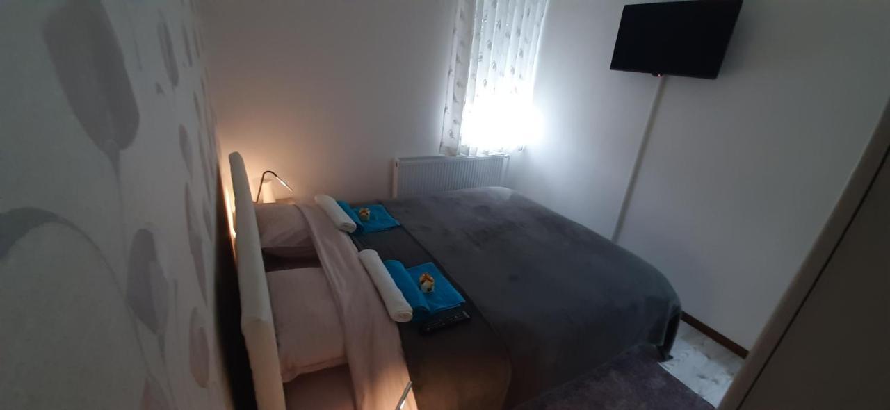 Koks Apartmans Subotica Eksteriør billede